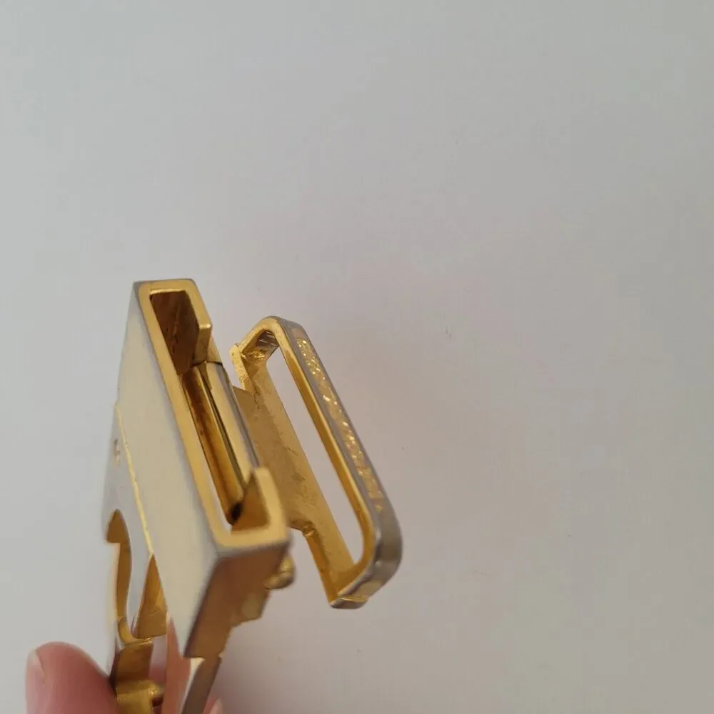 Gucci buckle belt